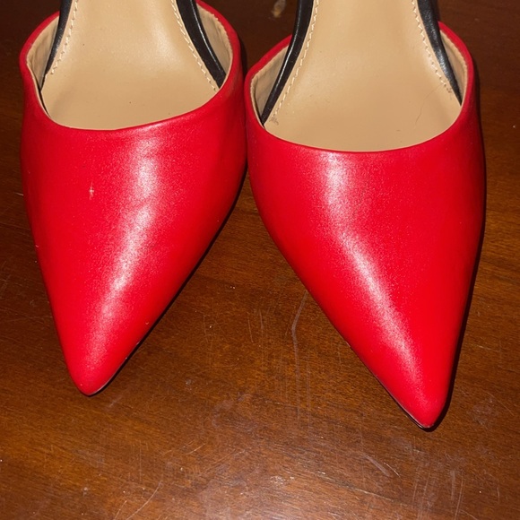 Express two tone heels - Picture 7 of 9
